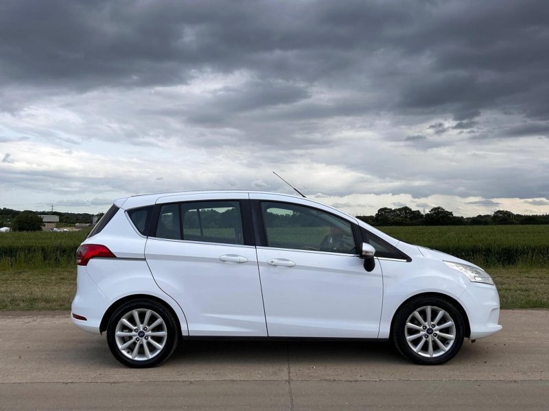 FORD B-MAX