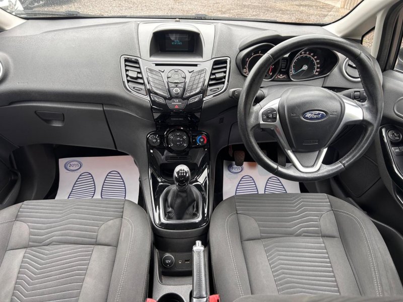 FORD FIESTA