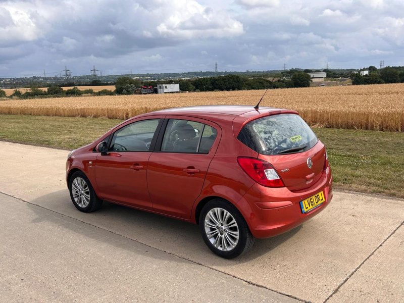 VAUXHALL CORSA